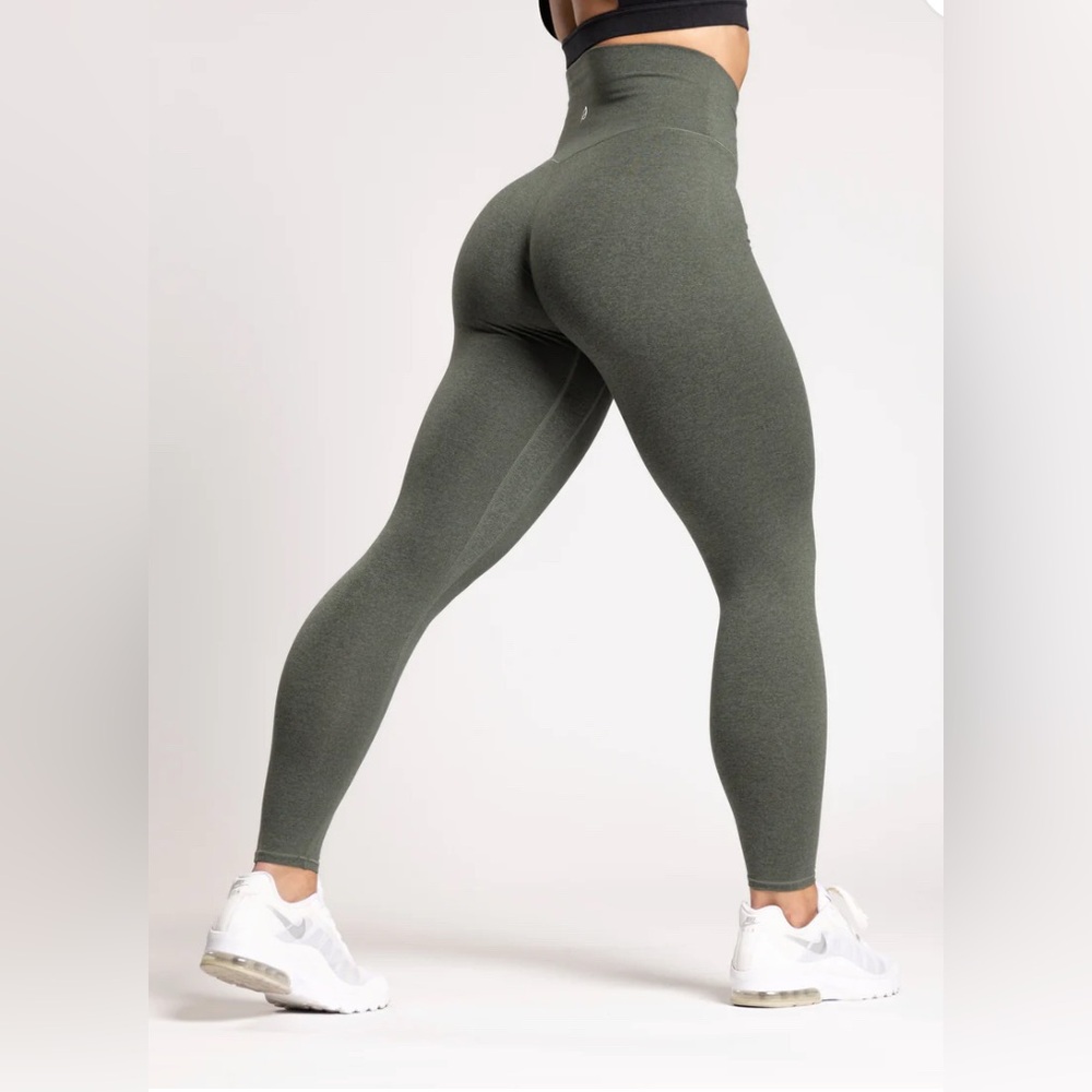 P'tula Sage Green Women's Leggings